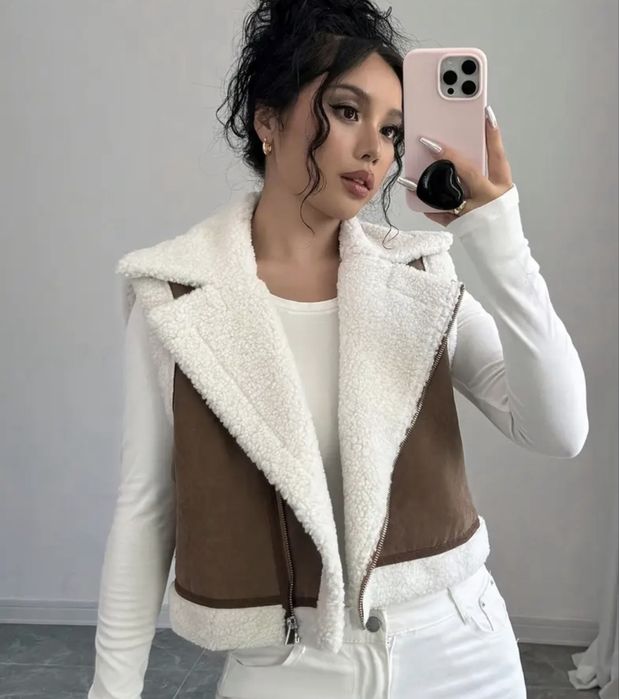 Жилетка ,дубленка