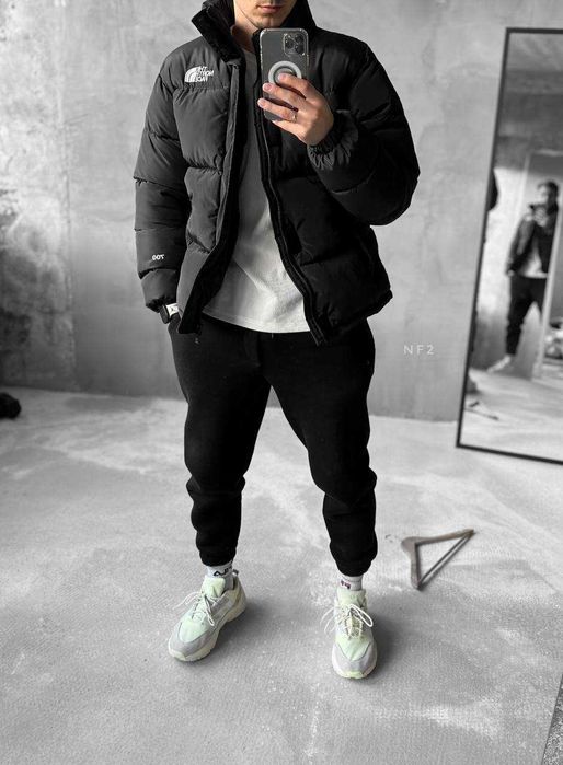 The North Face 700 чорний пуховик ТНФ теплий зимовий