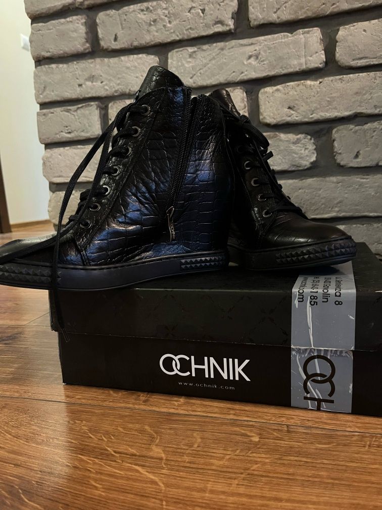 Nowe skórzane koturny Ochnik r.39