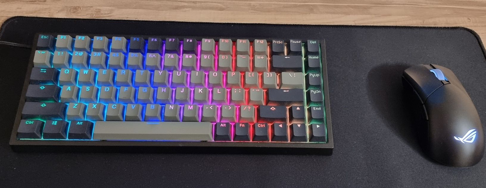 Клавиатура RGB 84 gateron brown tactile hot swap механическая