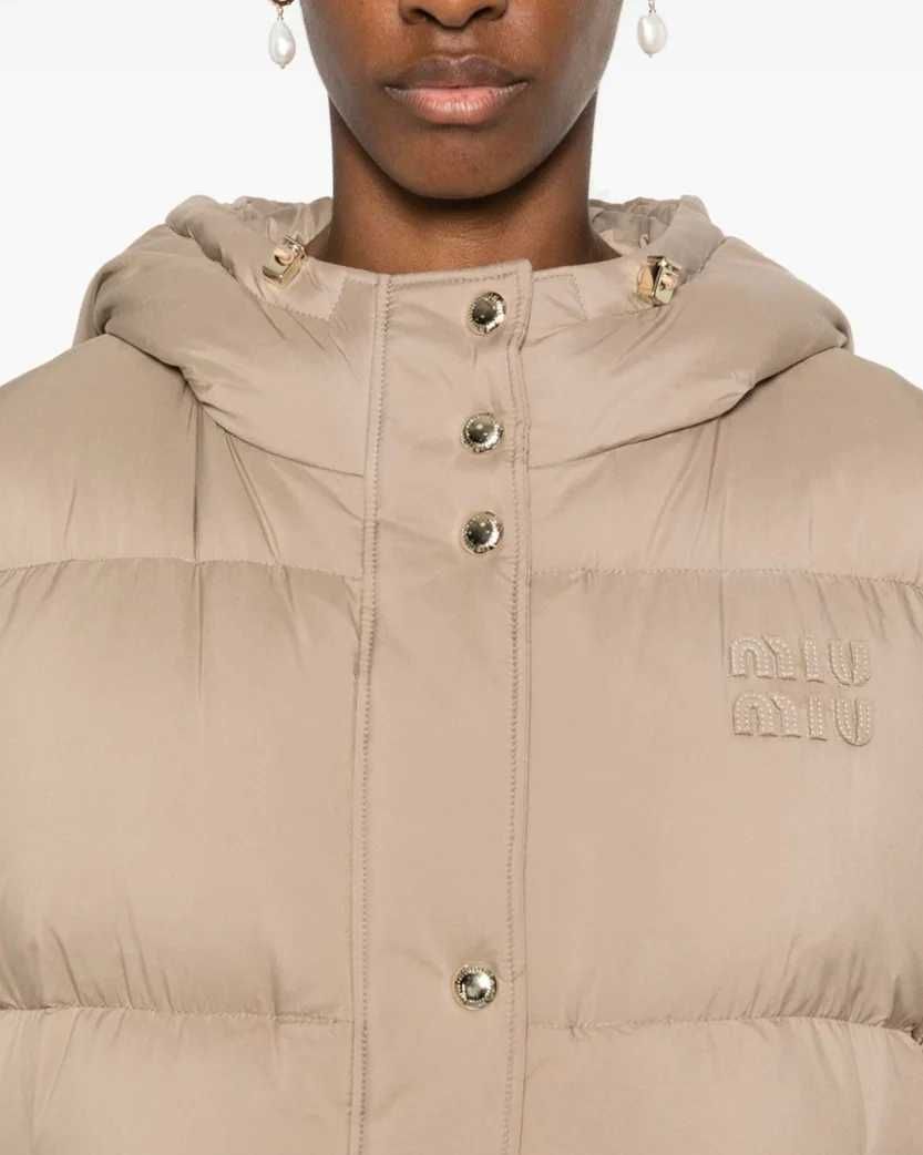 Пуховик Miu Miu Hooded Down Jacket Beige