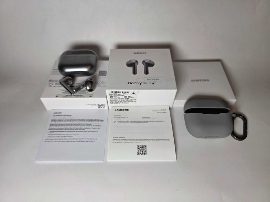 Samsung Galaxy Buds 3 Silver R530 Полный комплект + чехол!