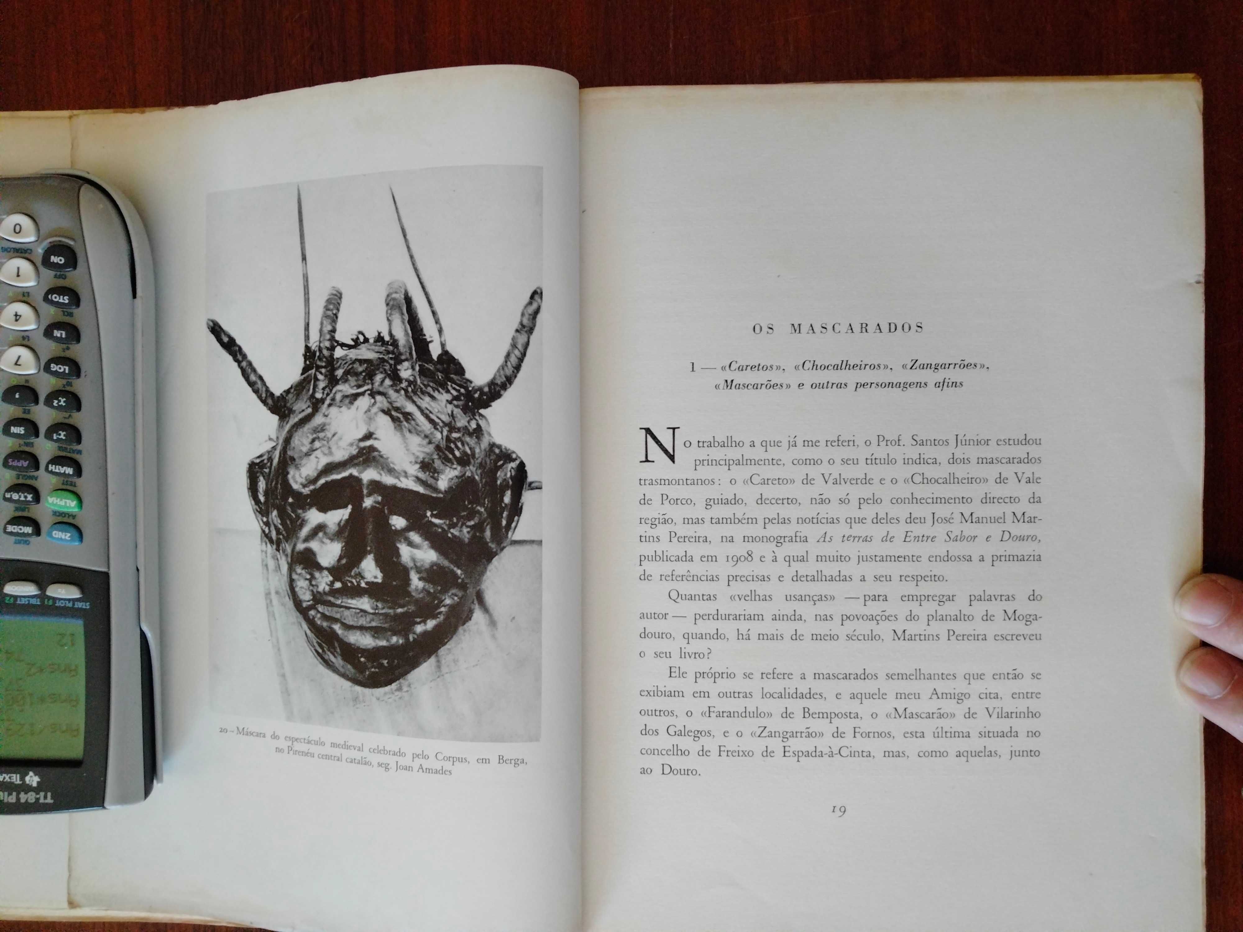 Mascarados e Máscaras populares de Trás os Montes - RARO
