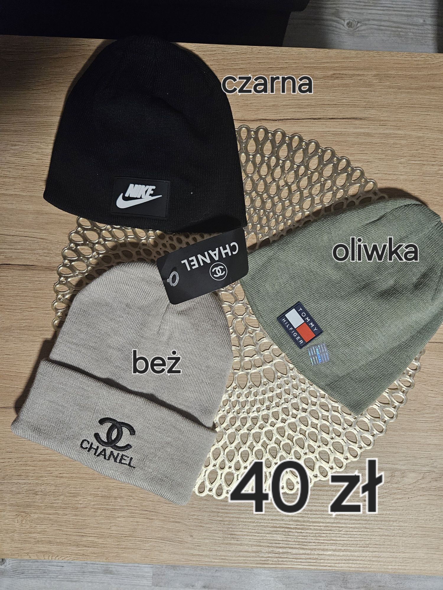 Czapki unisex różne modele
