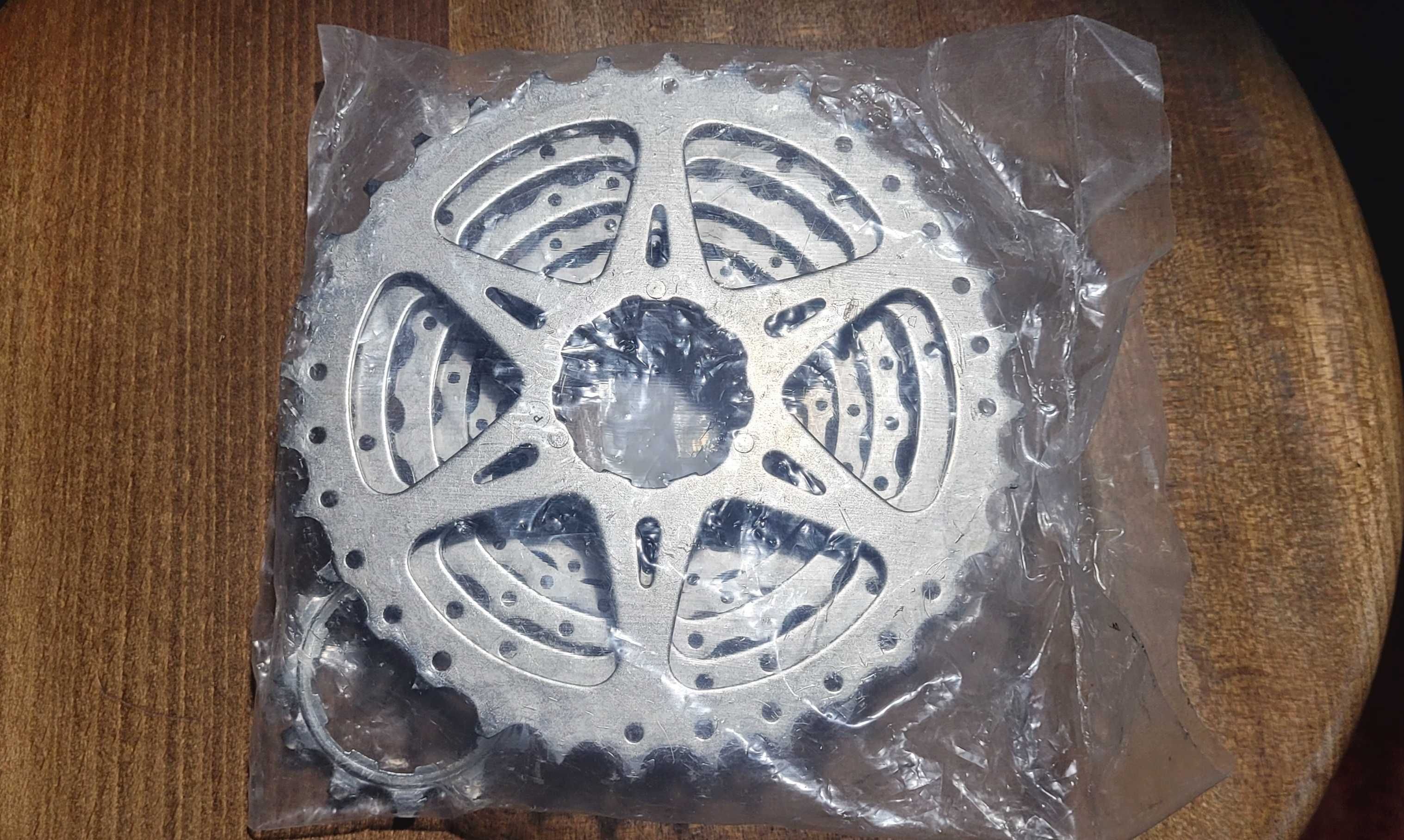Kaseta Shimano Alivio CS-HG400 9 rz. 11-32 - NOWA !!!