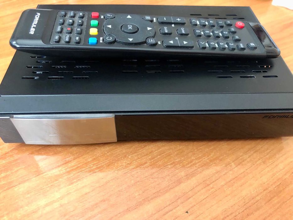 Продам супутниковий приймач Openbox-Formuler F3 HDTV.