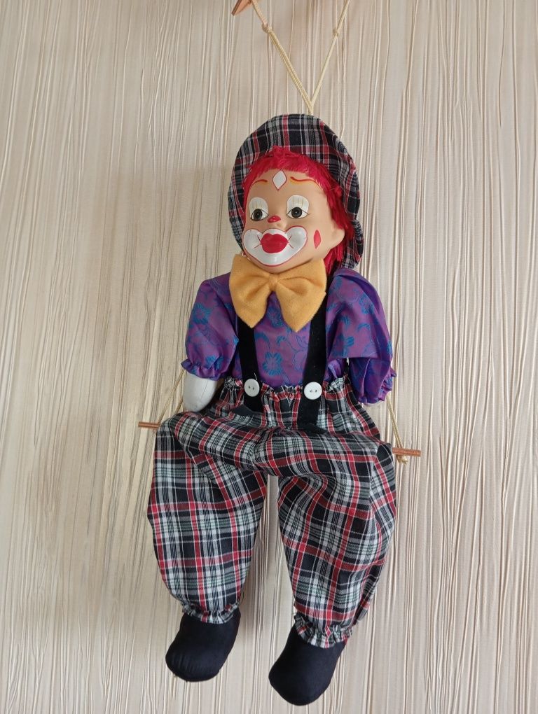 Деревянная театральная кукла " Клоун" ( Германия)