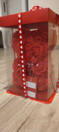 Miś z róż na Walentynki prezent urodziny dla dziewczyny ukochanej
