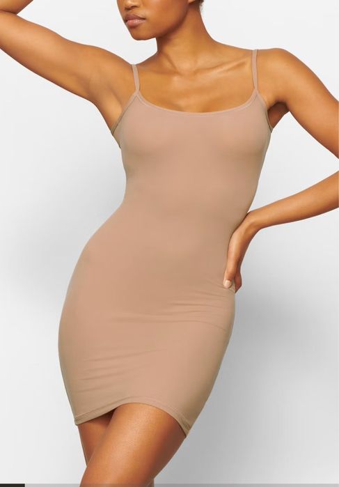 Skims ,лонг ,футболки ,плаття ,боді ,піжами оригінал