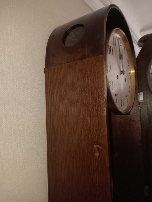 Zegar wiszący Junghans typu baba- sprawny