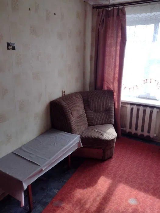 Продаж КіМНАТИ в ГУРТОЖИТКУ, КОМАРОВА (район парку ЖОВТНЕВОГО), 21 м2!