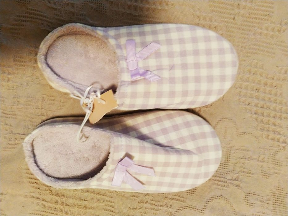 TU нові капці тапочки р 35- 37