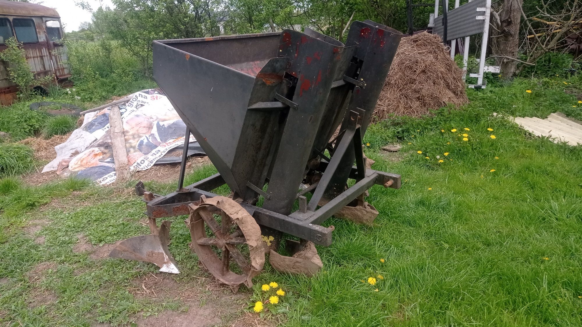 Polska sadzarka do ziemniaków