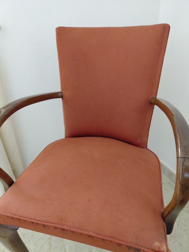 VENDO Cadeira de Braços