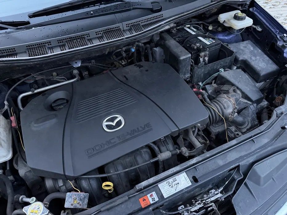 Mazda 5 мінівен 7 місць 2007