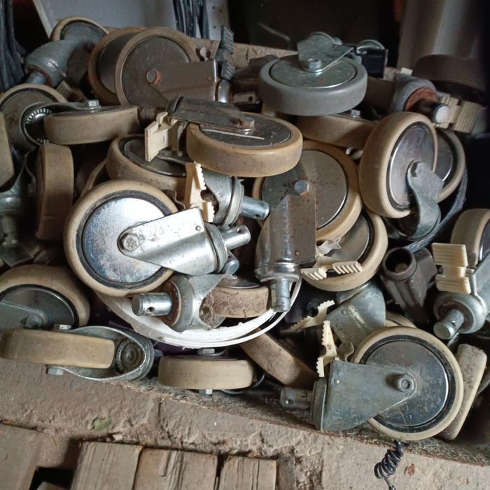 Kółka do wózka, stolu