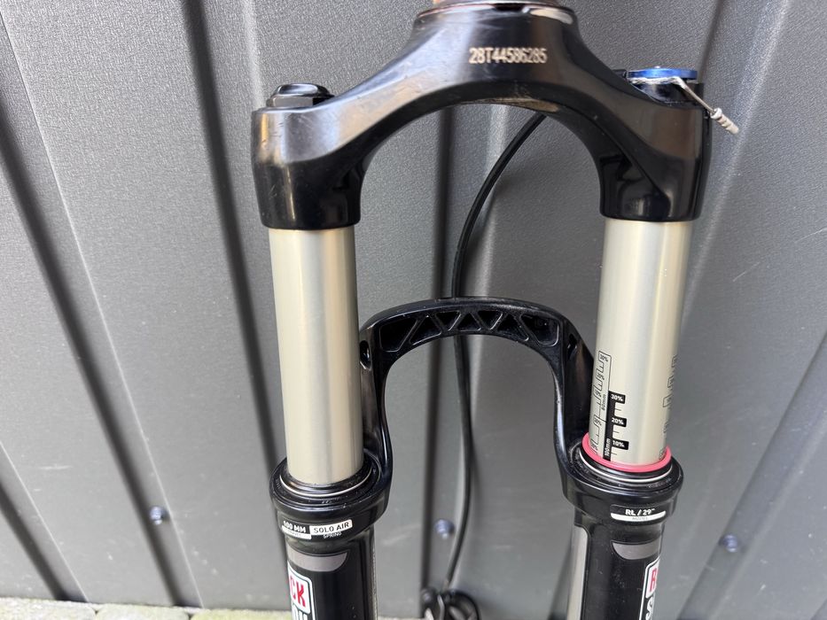 Повітряна RockShox Recon Silver TK Solo Air 29”, 100mm з кону штоком.