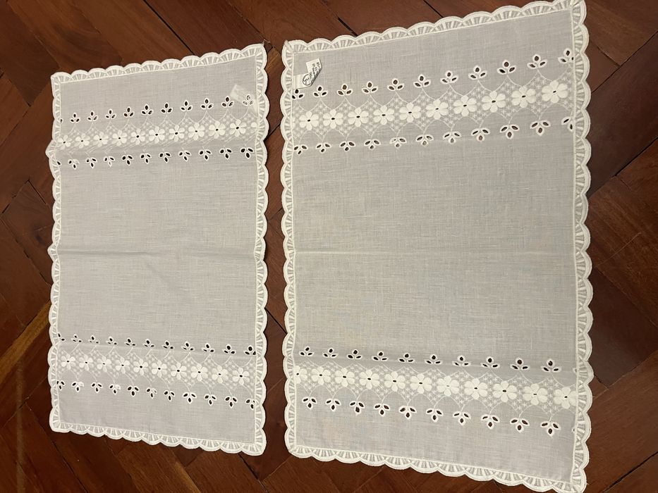 2 Panos de tabuleiro ou para mesa