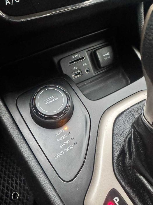 Jeep Cherokee 3.2 AT (272 к.с.) 4WD 2014р.