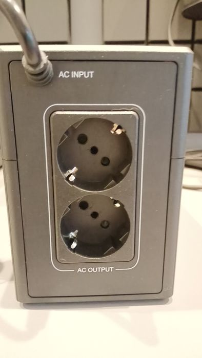 Eaton 5E UPS ИБП G2 700VA бесперебойник
