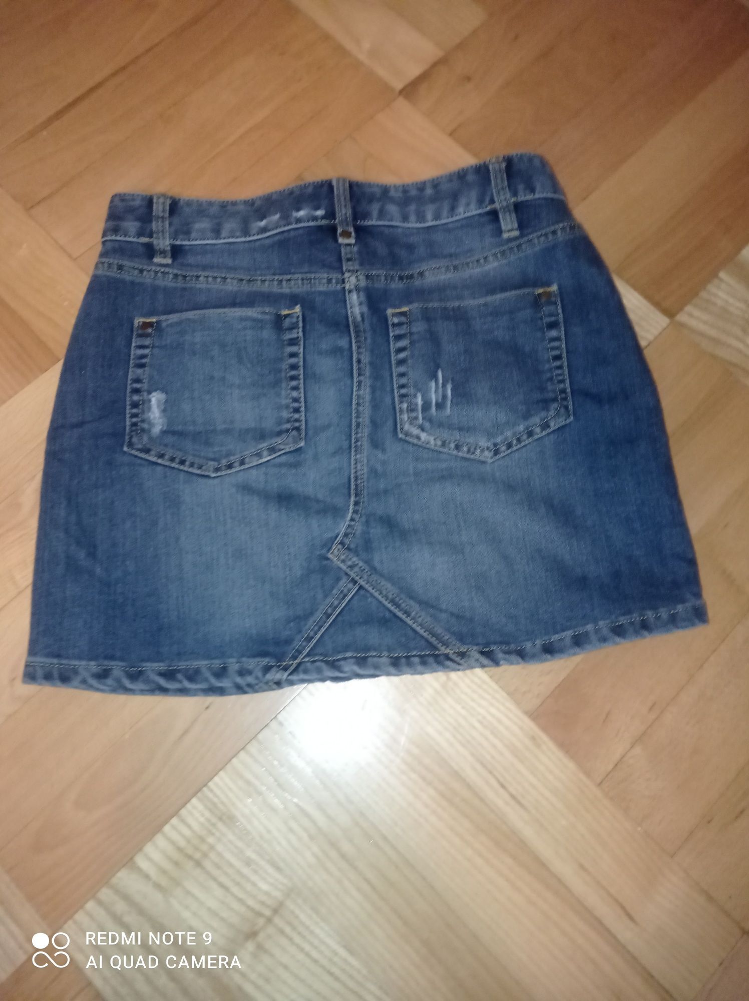 Modna spódniczka dżinsowa, mini jeans