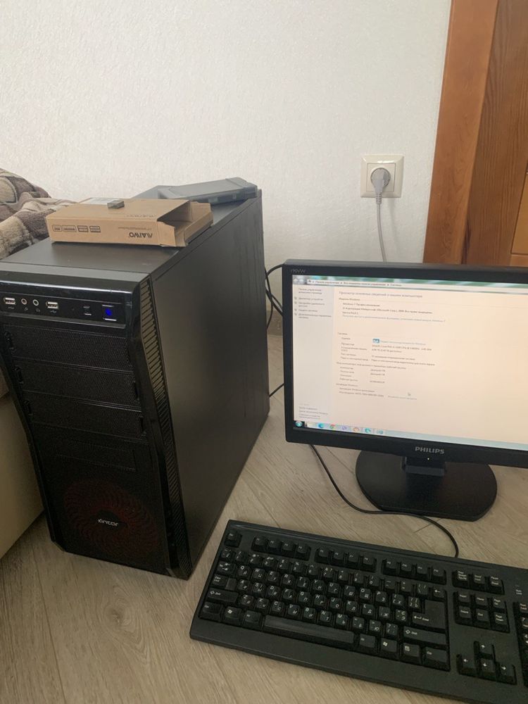 Компьютер з ліцензованим windows