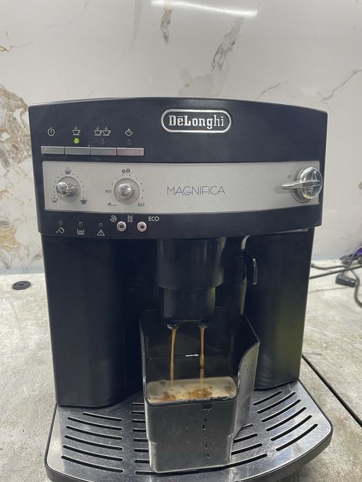 Кавомашина Delonghi Magnifica ESAM 3000 B