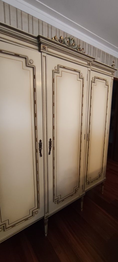 Quarto mobilado completo madeira maciça vintage Princesa