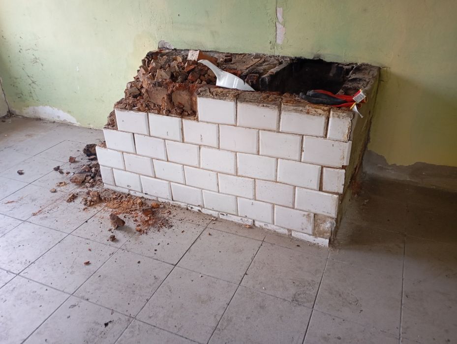 Kafelki z pieca z rozbiórki