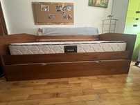 Cama dupla com colchao