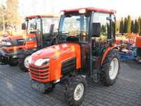 Kubota KB20 4x4 kab AC Ładny stan komunalny pod pług do śniegu tuz