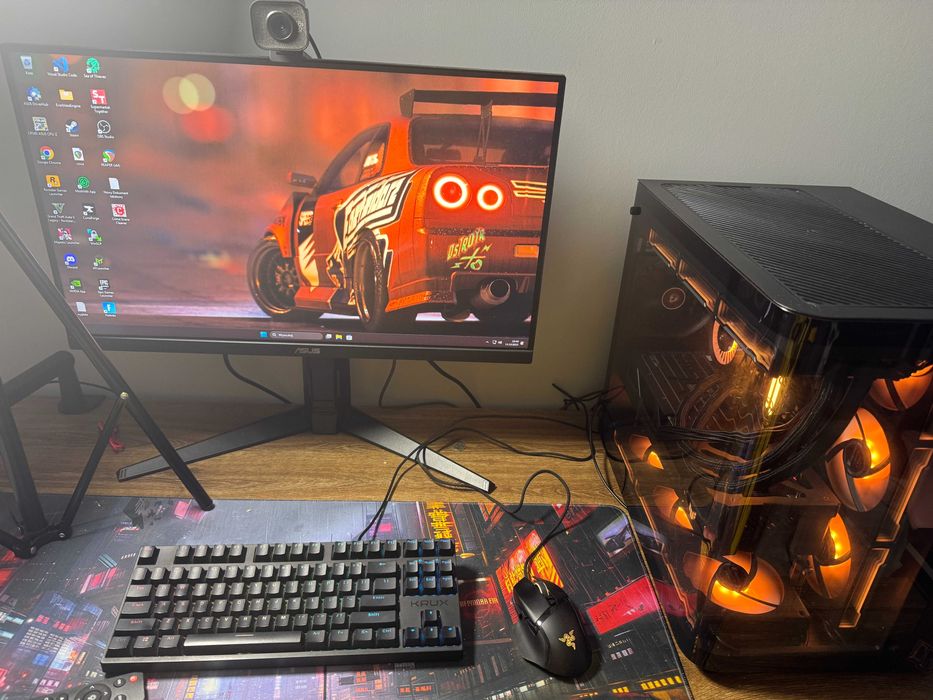 Komputer gamingowy Geforce RTX 5080 / Ryzen 9800X3D / 32GB RAM