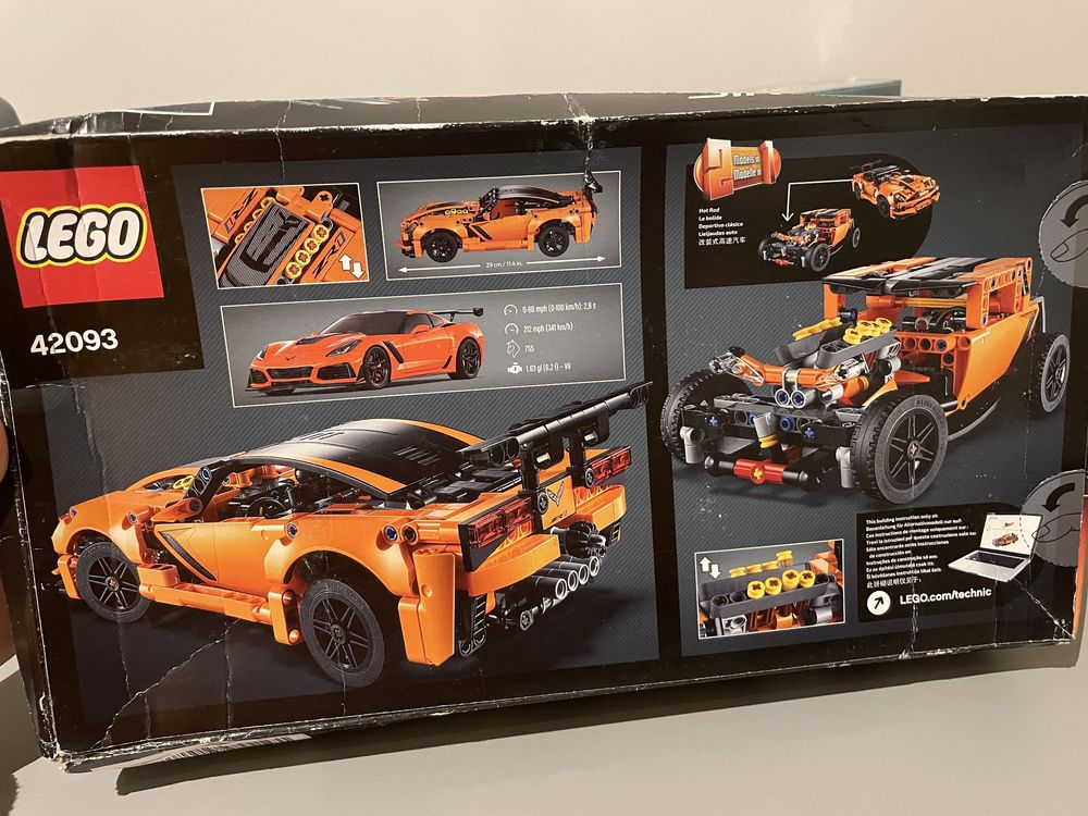 LEGO Technic Chevrolet Corvette ZR1 42093