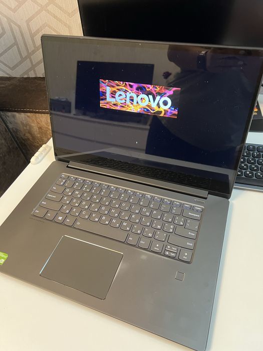 Ноутбук Lenovo 530S-15IKB