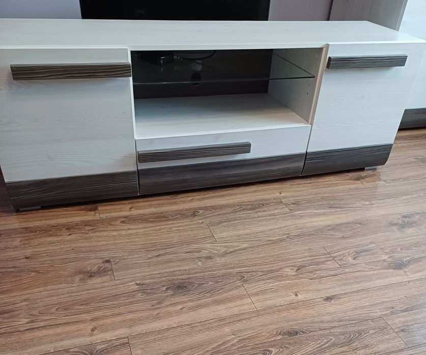 Szafka rtv blanco