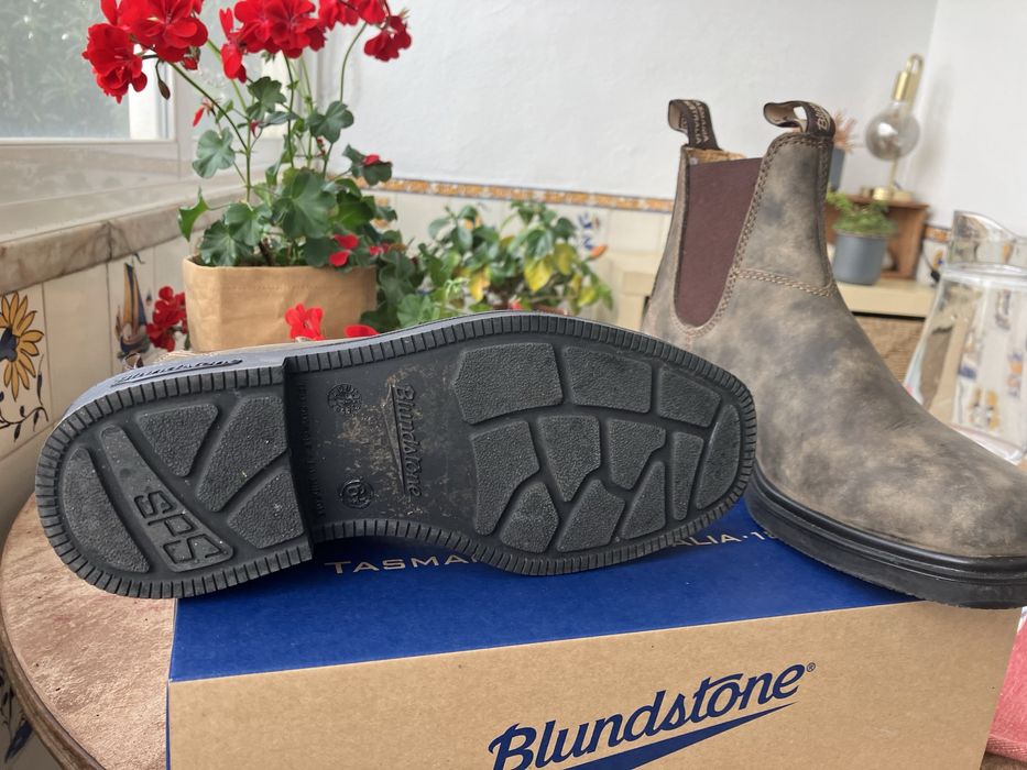 Boots Bluestone Dress Brown size 40 (wear slightly bigger)