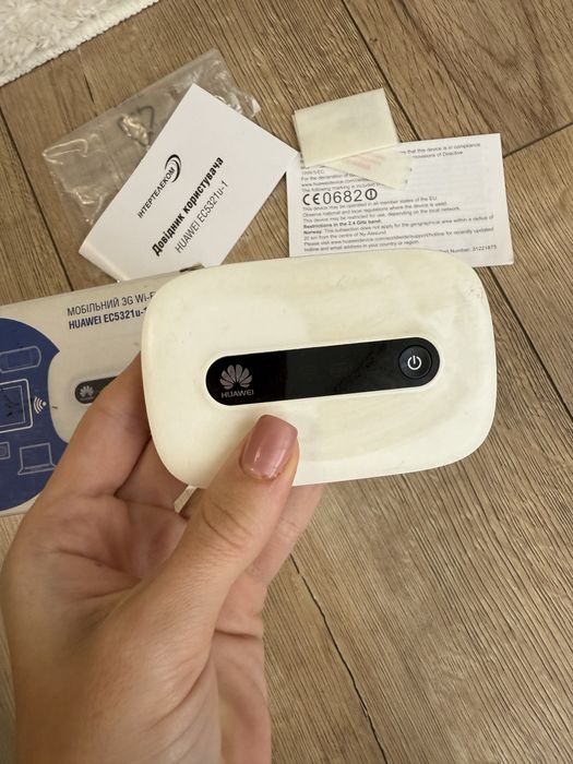 Мобільний 3G Wi-Fi роутер Huawei EC5321u-1