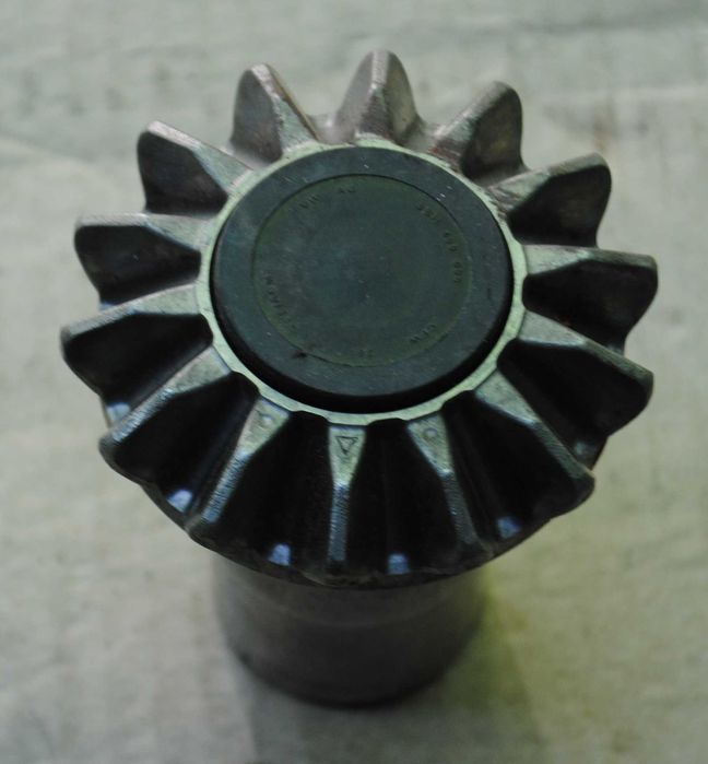 Сателіт диференціала правий DQ500 0BH 0BT DSG OBH409095 VW 409 095