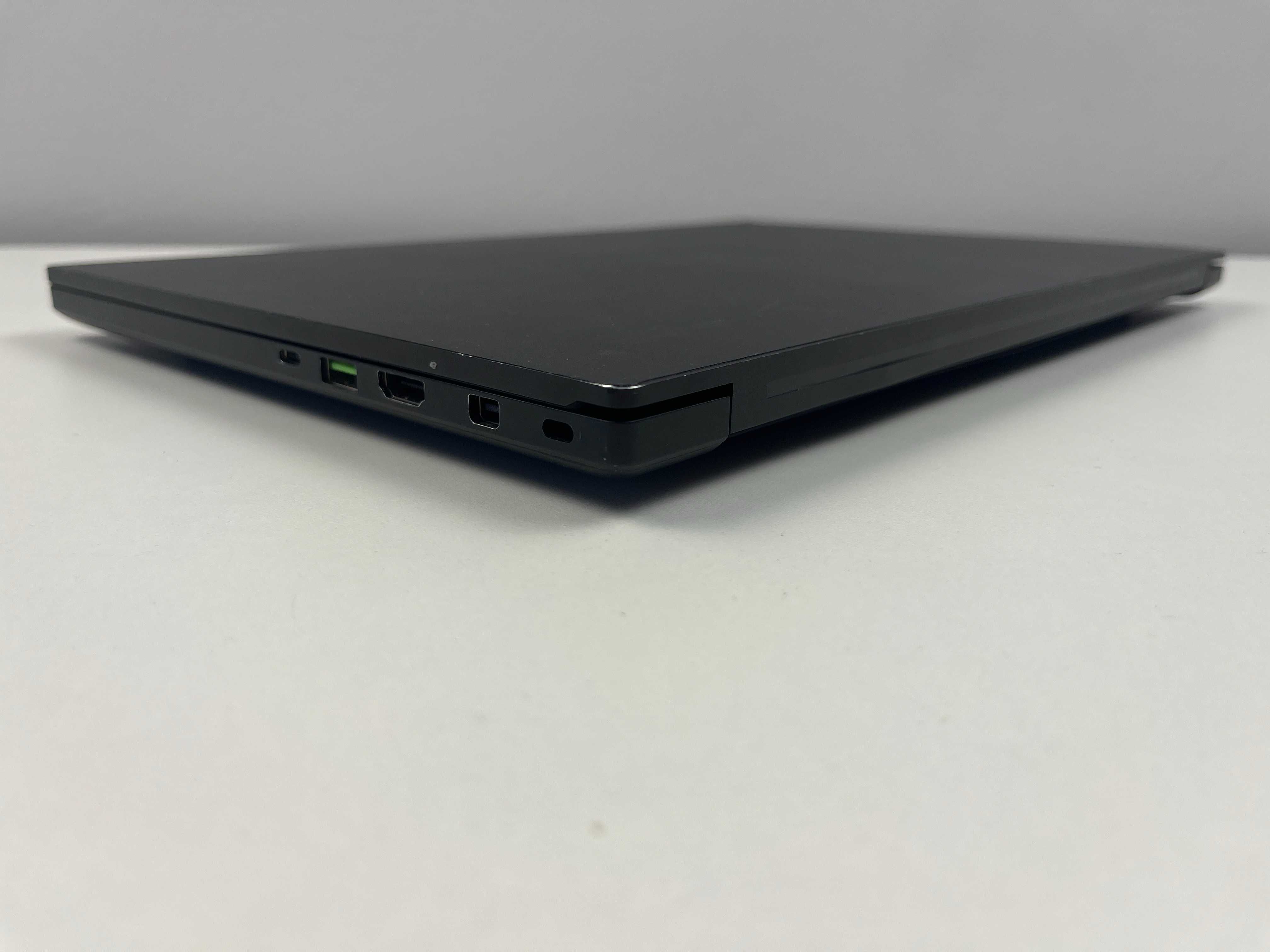 Ноутбук Razer Blade RZ09-0288 15.6" 144Гц i7-8750H 8GB RTX 2070
