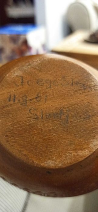 Ręcznie rzeźbiona misa nordycka z 1961 r. – styl skandynawski