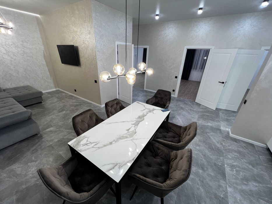 крутий ремонт плюс меблі та техніка, без %, у Ворзелі