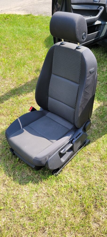 Fotele Audi A6 C6 wnętrze, środek komplet