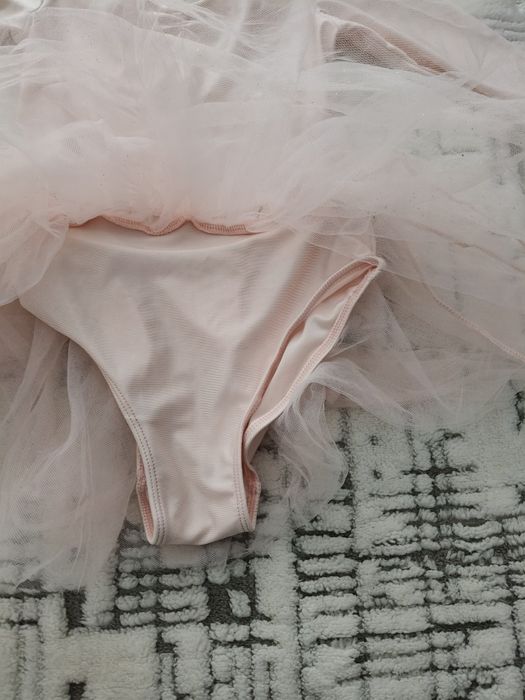 Strój na balet lub taniec r. 122-128