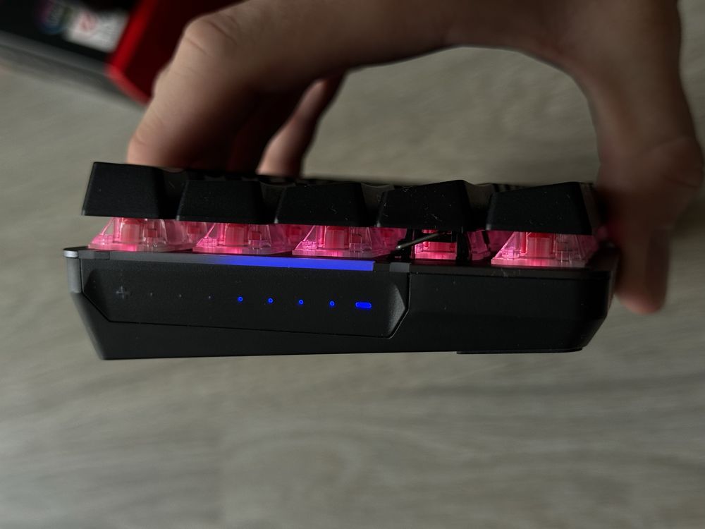 Безпровідна клавіатура Asus ROG Falchion RX Wireless