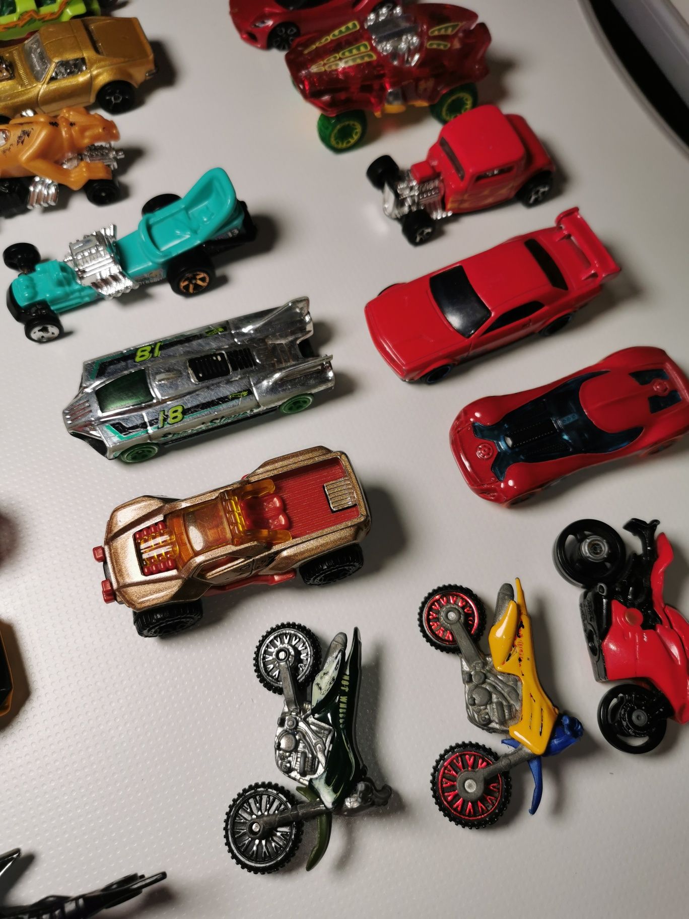 Машинки hot wheels оригінал, хот вилс металічні машинки