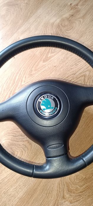 Kierownica Octavia 1 VRS Fabia 1 RS trójramienna poduszka