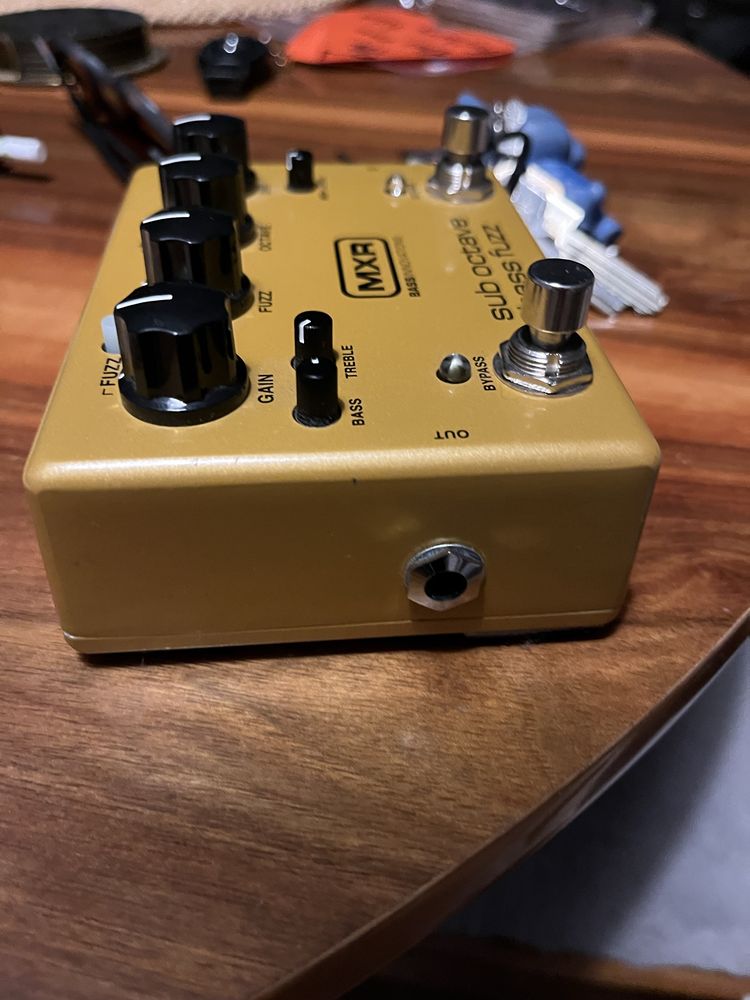 MXR Sub Octave Bass Fuzz efekt basowy