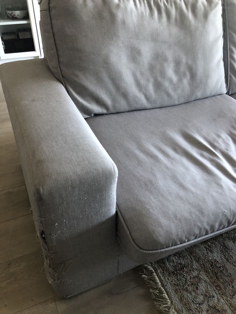 Sofá penas Chateaux D’Ax cinza prata 210cm