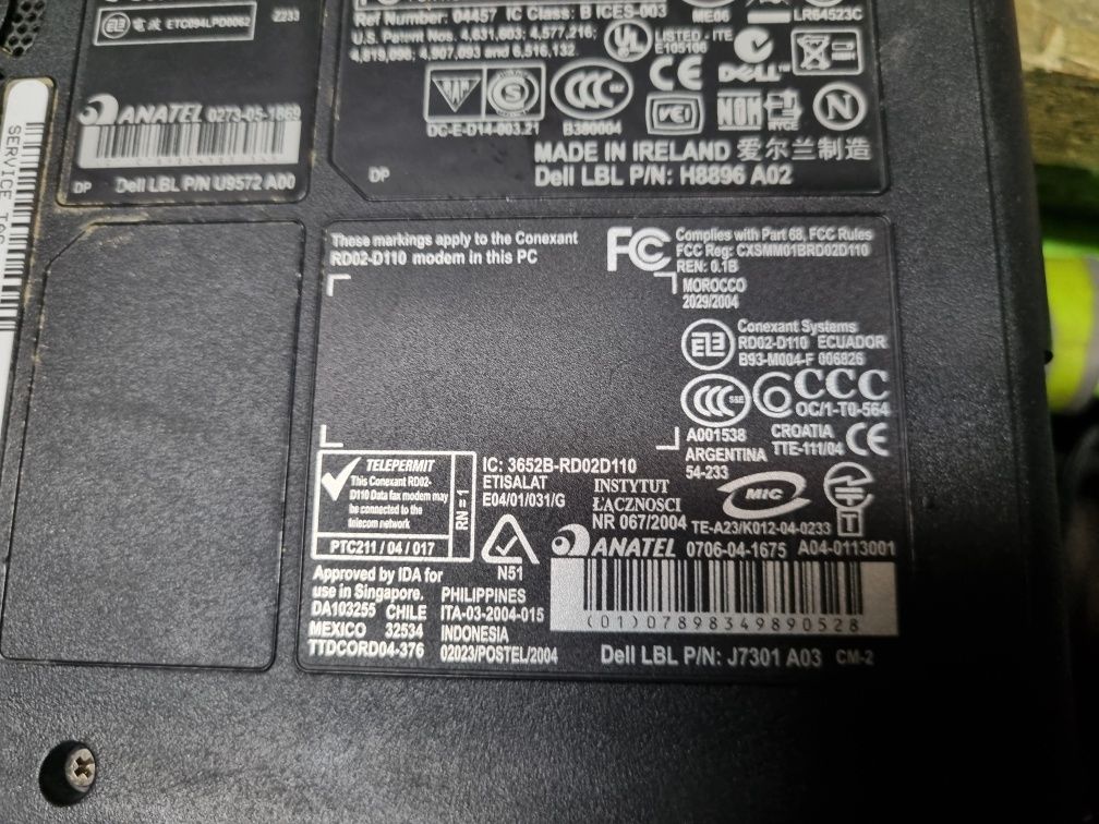 Sprzedam laptop DELL na części