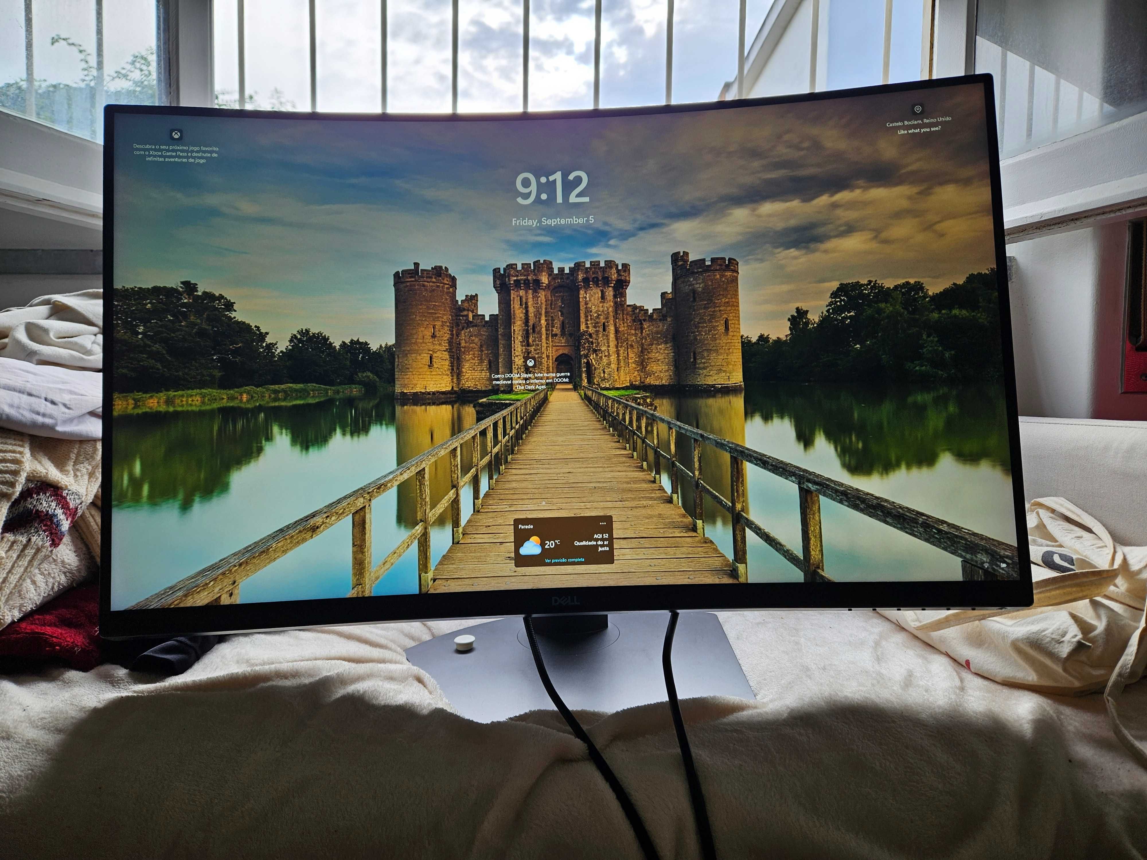 Monitor Dell 32" Curvo QHD 165Hz - Excelente estado
